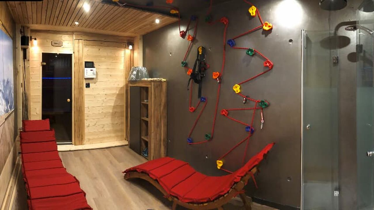 Ruheraum / Sauna Ruheraum / Sauna